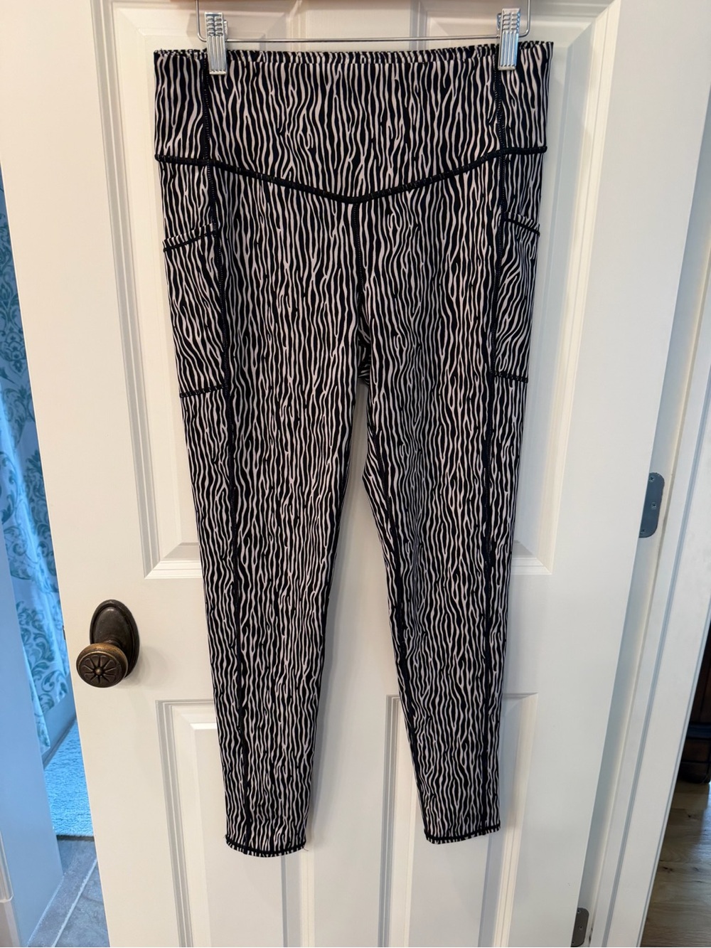 Black & White Zebra-Print Workout Leggings
